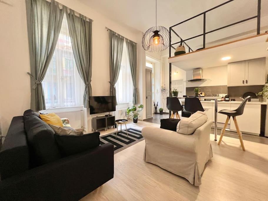 Best Location Up To 6 Guests Budapest Kültér fotó