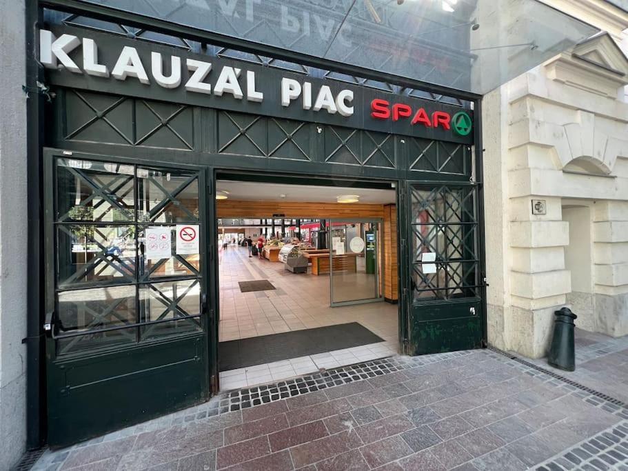 Best Location Up To 6 Guests Budapest Kültér fotó